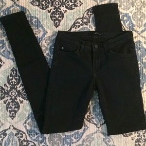 KanCan size 25 black skinny jeans - like new!